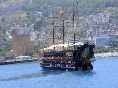 Alanya Korsan Tekne Turu
