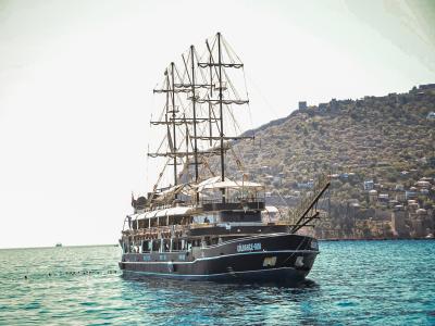 Alanya Korsan Tekne Turu