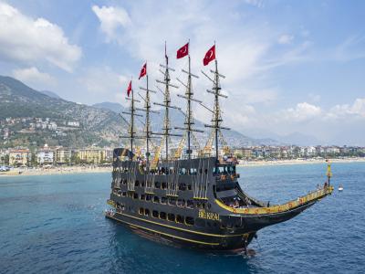 Alanya Legend Big Kral Korsan Tekne Turu