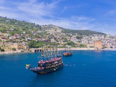 Alanya Legend Big Kral Korsan Tekne Turu