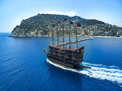 Alanya Legend Big Kral Korsan Tekne Turu