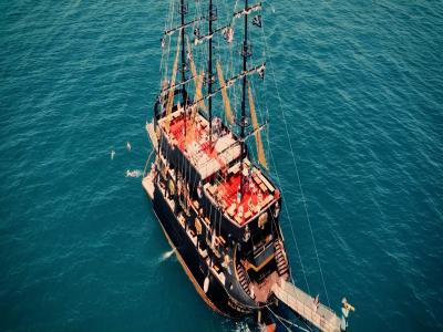 Caribbean Pirate Boat Trip