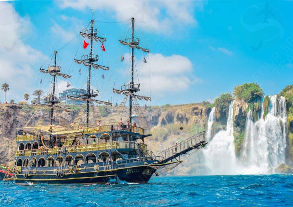 Karayip Korsan Tekne Turu