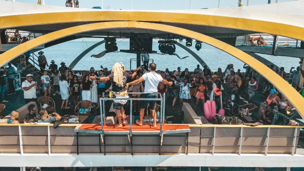 Megastar Cruise Tekne Turu