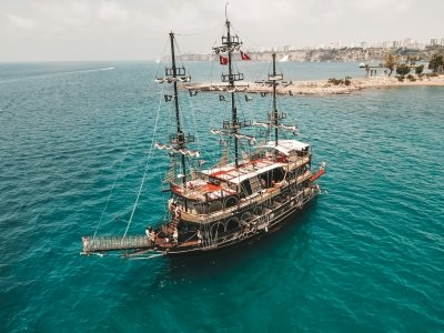 Piratenbootsfahrt in der Karibik